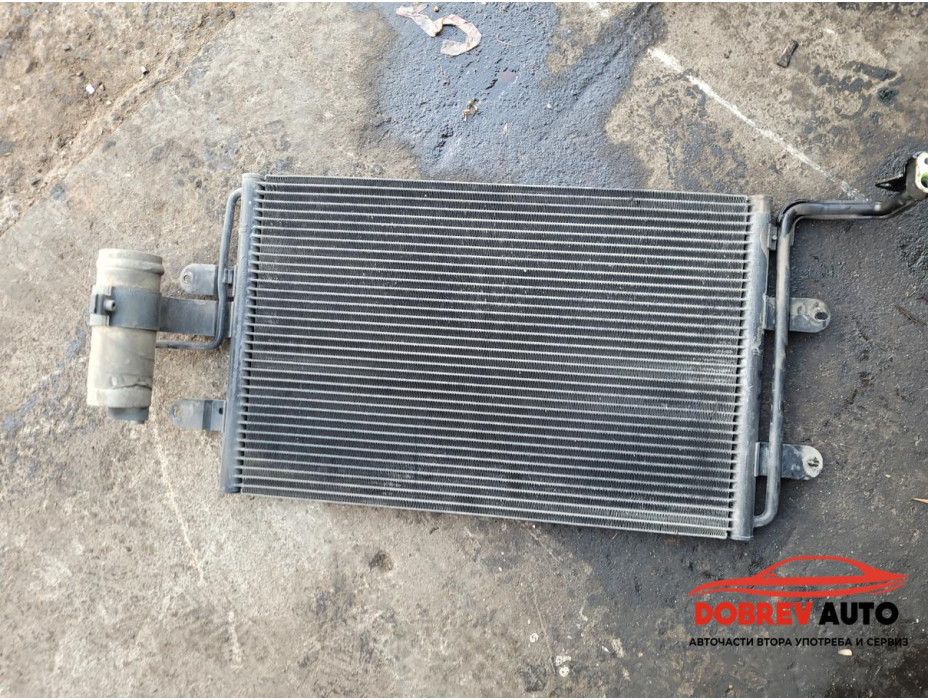 Климатичен радиатор за VW Golf MK4