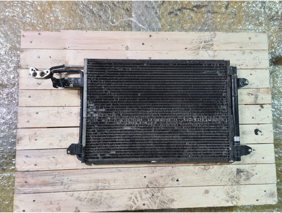 Климатичен радиатор за Ауди А3 8п 2.0 ТДИ / Audi A3 8P 2.0 TDI