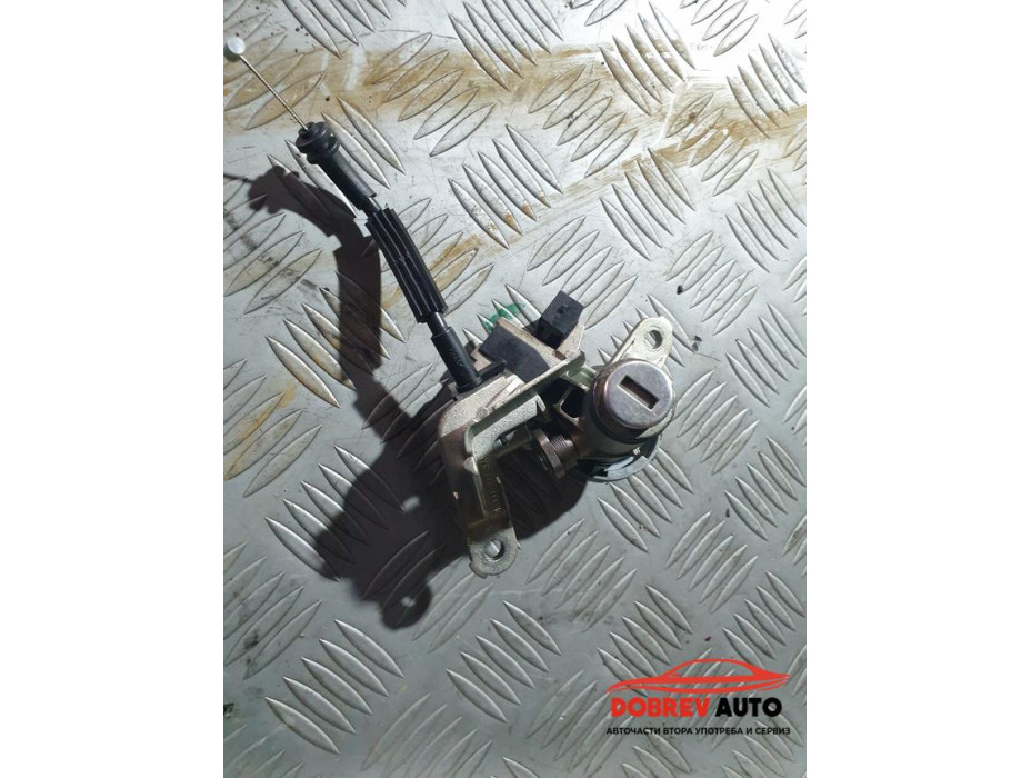 Ключалка (заден капак) за Audi A8 D3 4.2 TDI