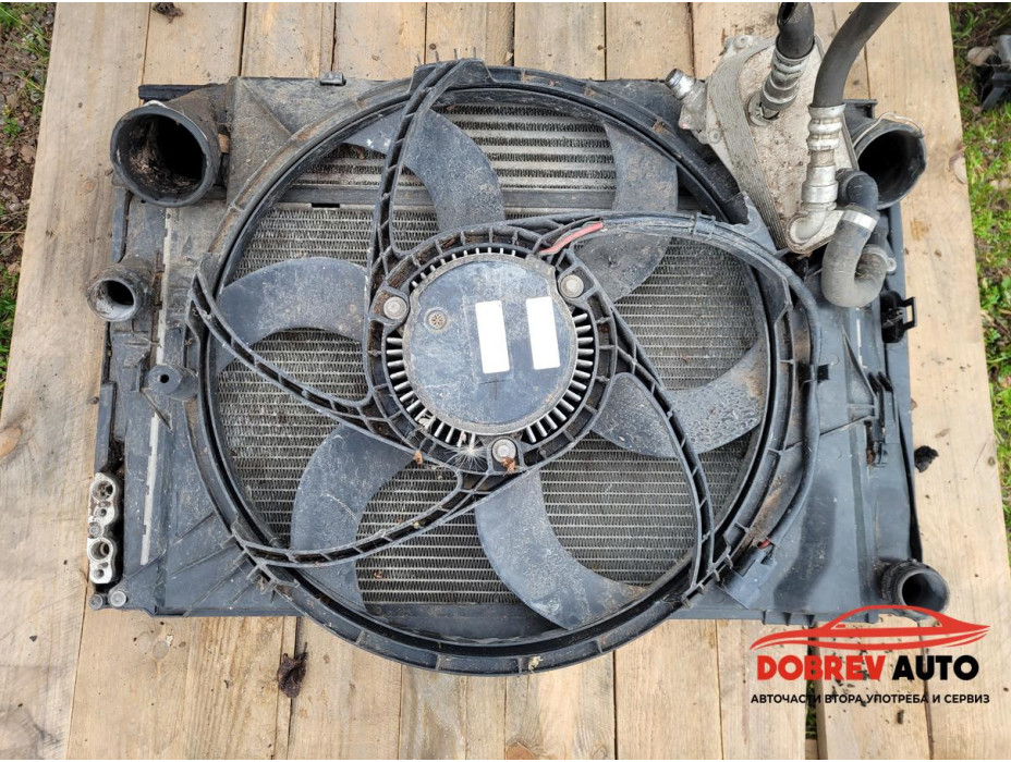 Комплект радиатори с перка за BMW E92 3.0d