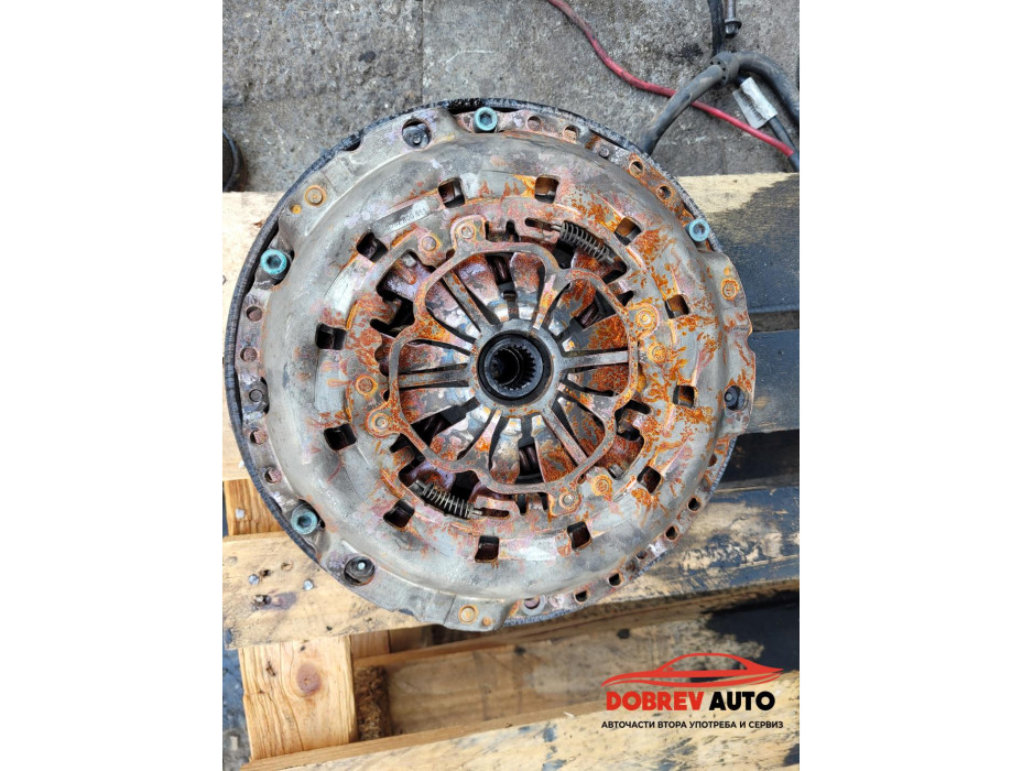 Комплект съединител за Audi A4 B6 2.5 TDI Комплект съединител за Audi A4 B6 2.5 TDI