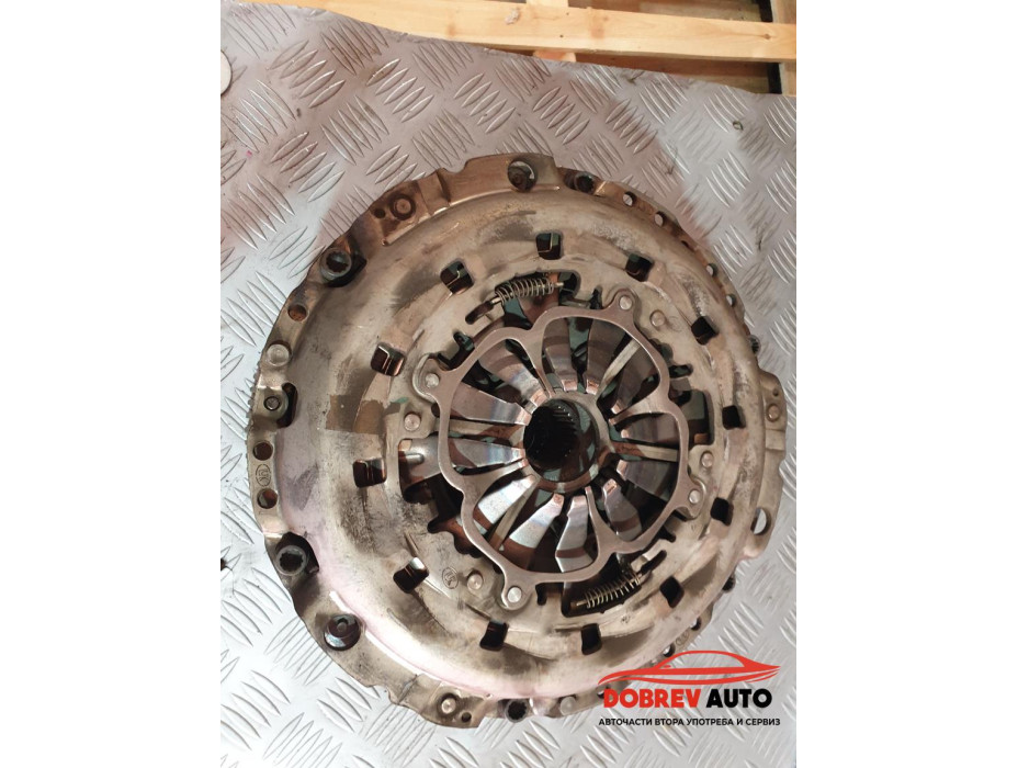 Комплект съединител за Audi A5 8T 2.0 TDI Комплект съединител за Audi A5 8T 2.0 TDI