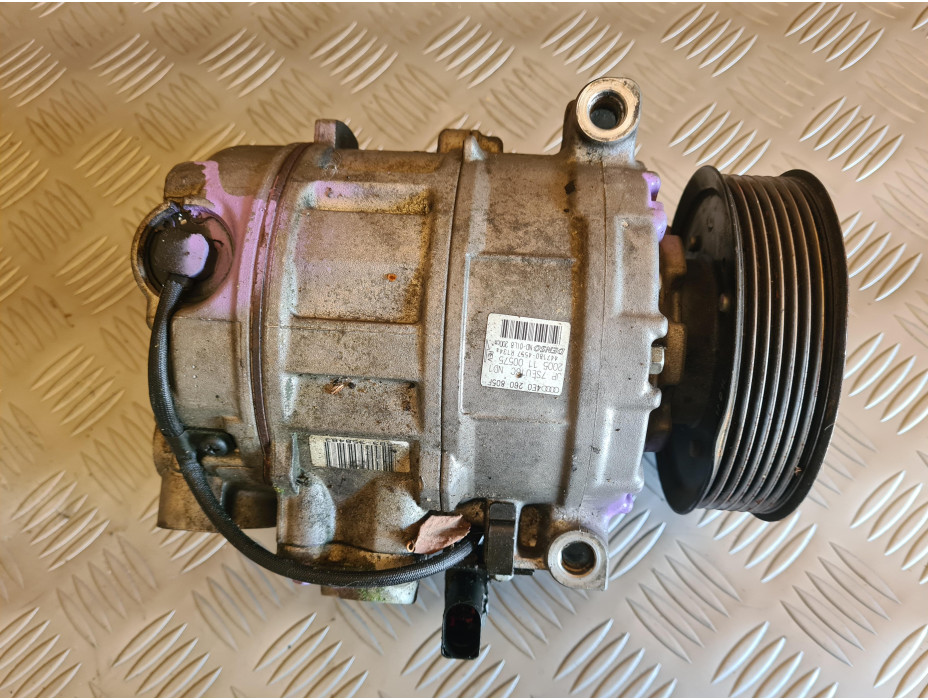 Компресор за климатик за Audi A8 D3 4.2i Компресор за климатик за Audi A8 D3 4.2i