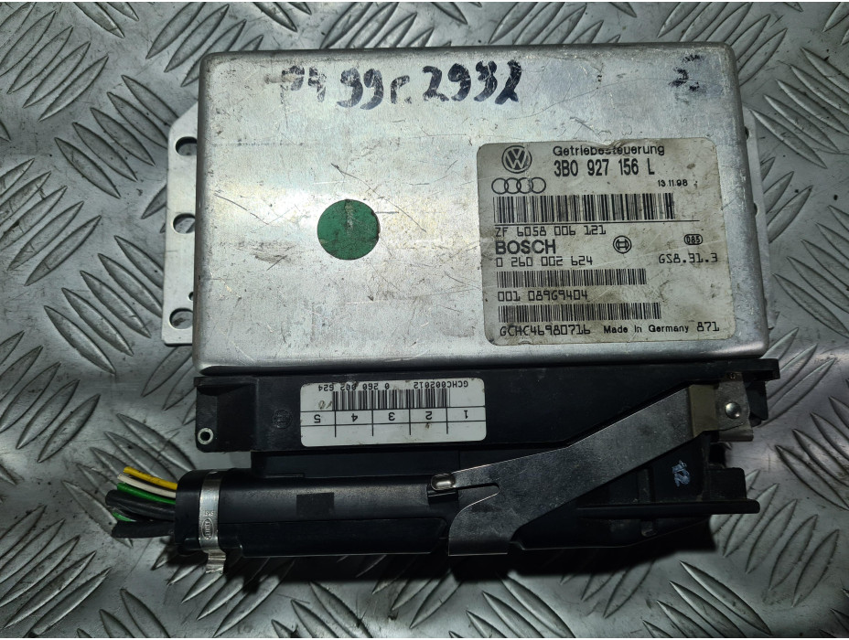 Компютър за автоматични скорости за VW Passat B5 2.5 TDI Компютър за автоматични скорости за VW Passat B5 2.5 TDI