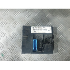 Комфорт модул за Audi A8 D3 4.2TDI 