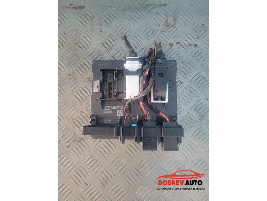 Комфорт модул за VW Passat B7 Комфорт модул за VW Passat B7