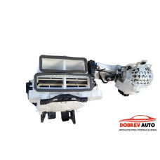 Конзола парно за Peugeot 3008 2nd Gen P84
