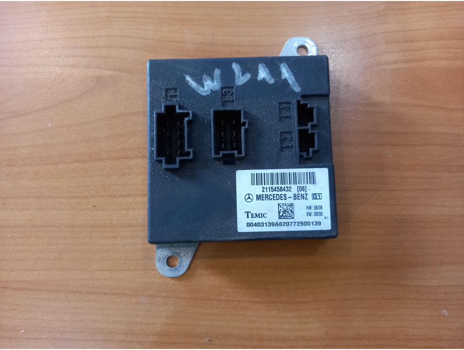 Контрол модул за Mercedes E Class W 211 2.7 CDI Контрол модул за Mercedes E Class W 211 2.7 CDI
