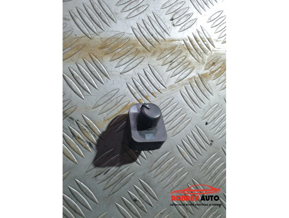 Копче ел. огледала за Audi A8 D3 4.2 TDI