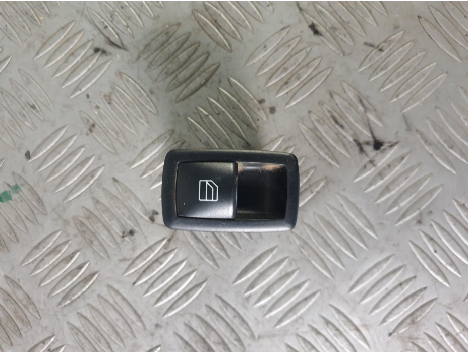 Копче за ел. стъкло за Mercedes ML 280 CDI W164 Копче за ел. стъкло за Mercedes ML 280 CDI W164