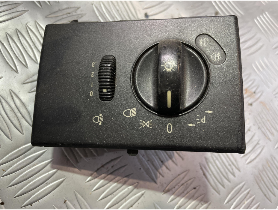 Копче за фарове за Mercedes Vito W639