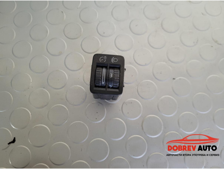Копче реглаж фарове за VW Passat B6 2.0 TDI BKP Sedan Копче реглаж фарове за VW Passat B6 2.0 TDI BKP Sedan