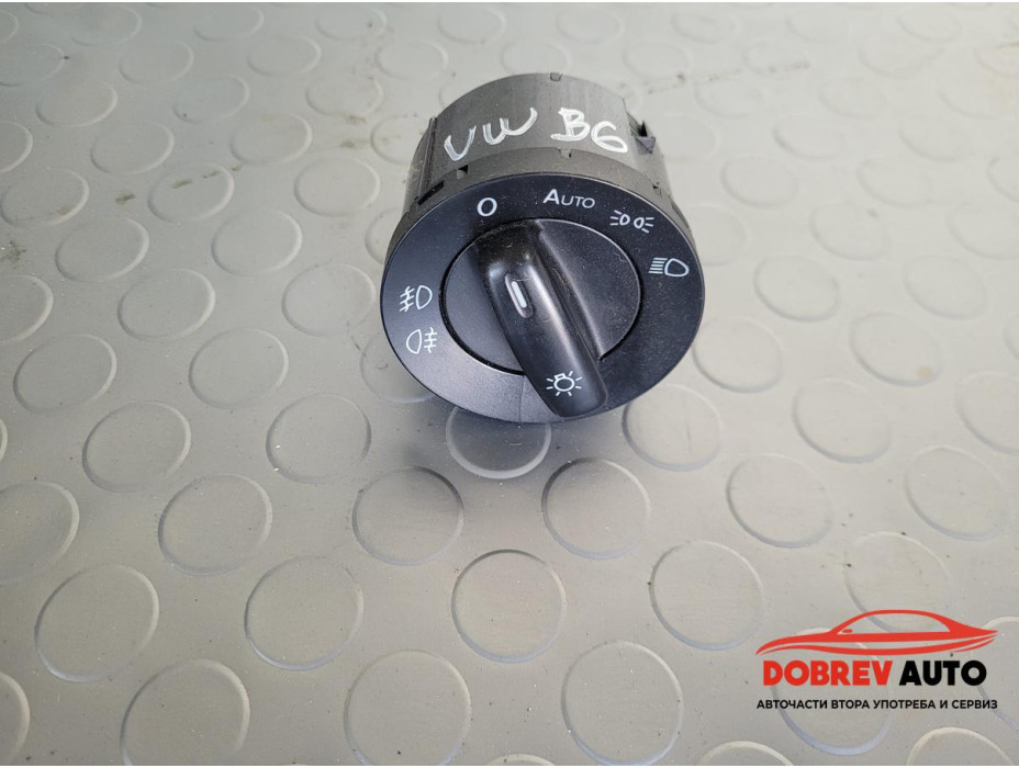 Копче фарове за VW Passat B6 2.0 TDI BKP Sedan Копче фарове за VW Passat B6 2.0 TDI BKP Sedan