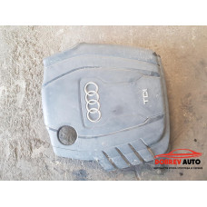 Кора върху двигателя за Audi A5 8T 2.0 TDI