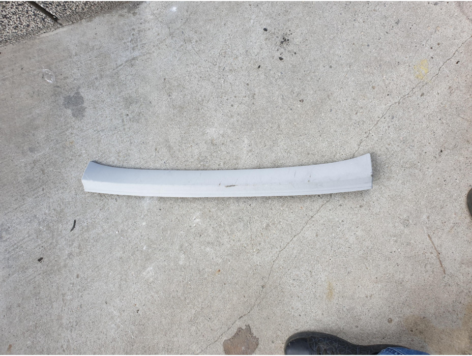 Кора за багажник за VW Golf 5