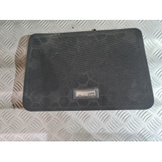 Кора за задна колона за Audi A8 D3 Bose