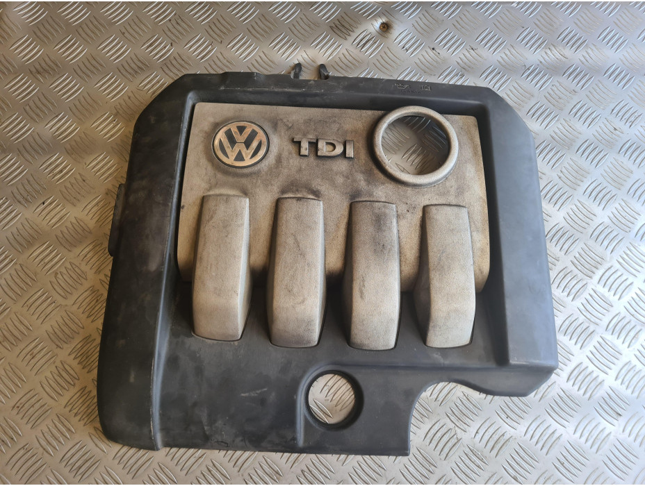 Кора над двигател за Volkswagen Touran 1T 1.9TDI BKC