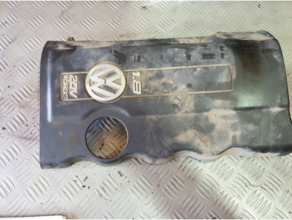Кора над мотор за VW Passat B5 1.8 T комби