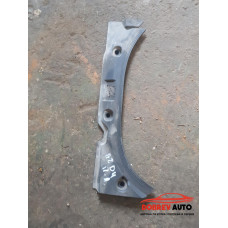 Кора около двигател (лява) за Audi A8 D4