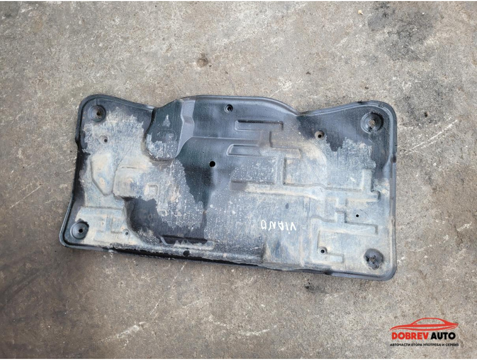 Кора под двигател за Mercedes Viano W639 Кора под двигател за Mercedes Viano W639