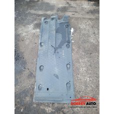 Кора под купето (лява) за VW Golf V