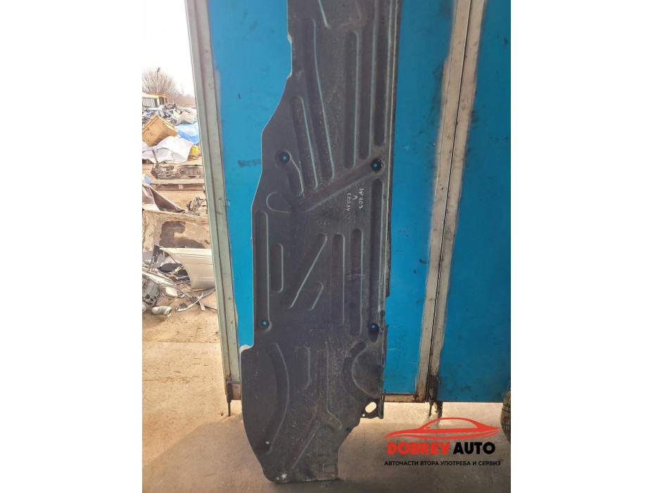 Кора под купето (лява - седан) за Mercedes C Class W203 Кора под купето (лява - седан) за Mercedes C Class W203