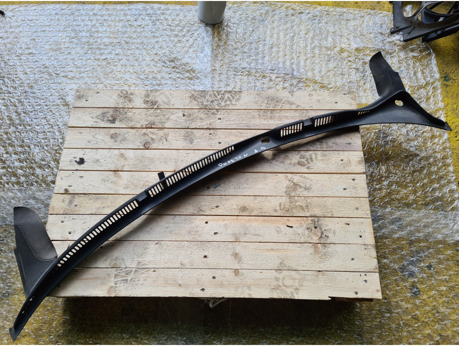 Кора под чистачки за Фолксваген Файтон / Volkswagen Phaeton