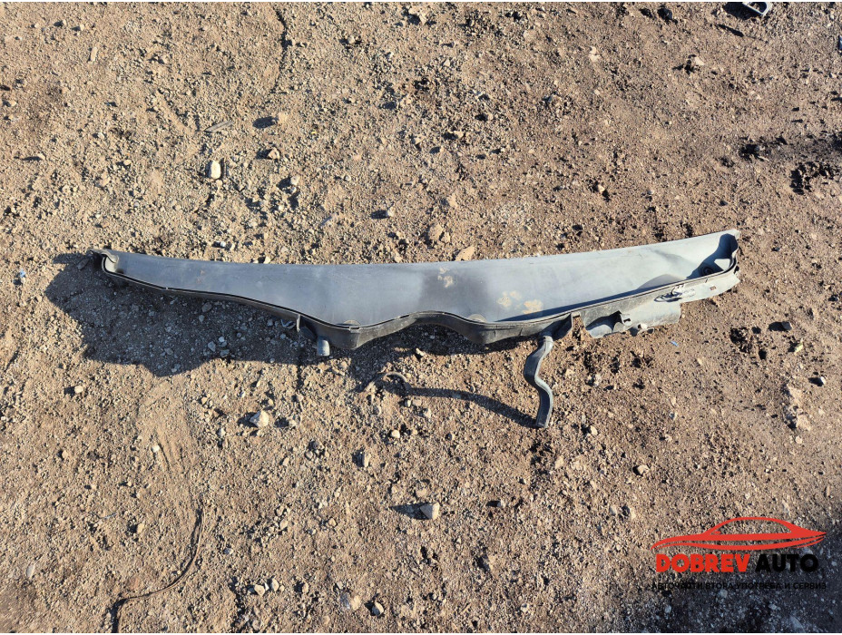 Кора под чистачките за Mercedes C Class W203