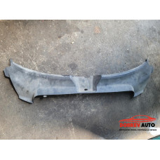 Кора предна броня за Audi A6 C6 (4F) 4.2i Кора предна броня за Audi A6 C6 (4F) 4.2i