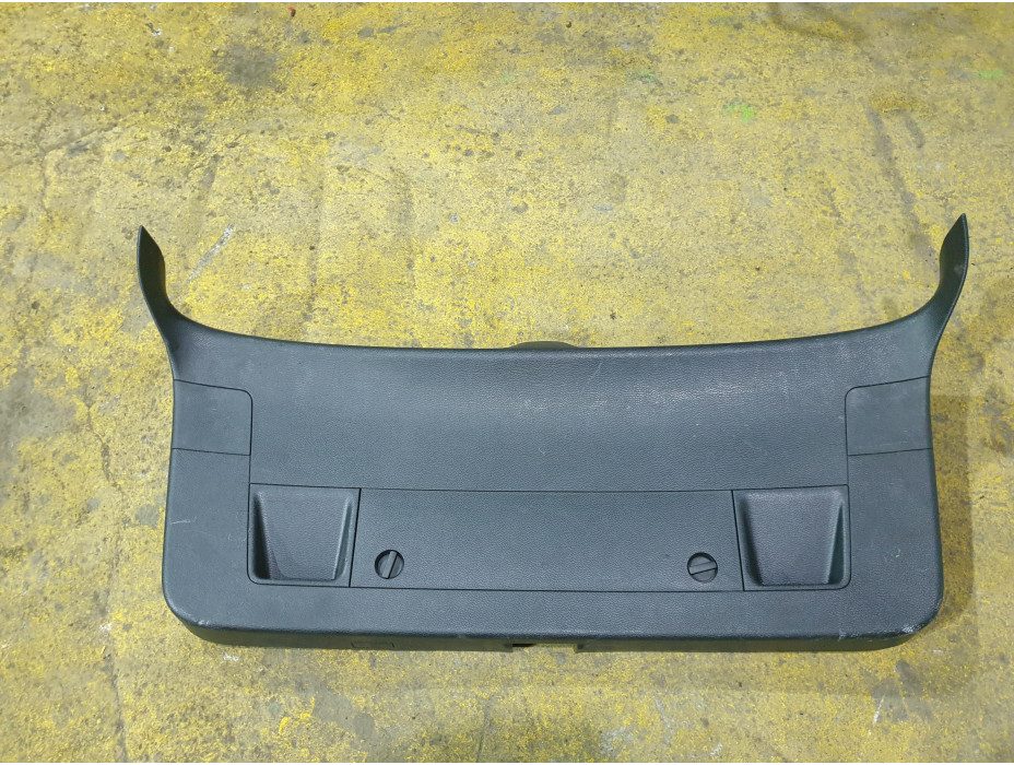 Кори за заден капак за Фолксваген Пасат Б7 / VW Passat B7 2.0 TDI