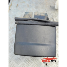 Кори около волан за VW Touran 1T