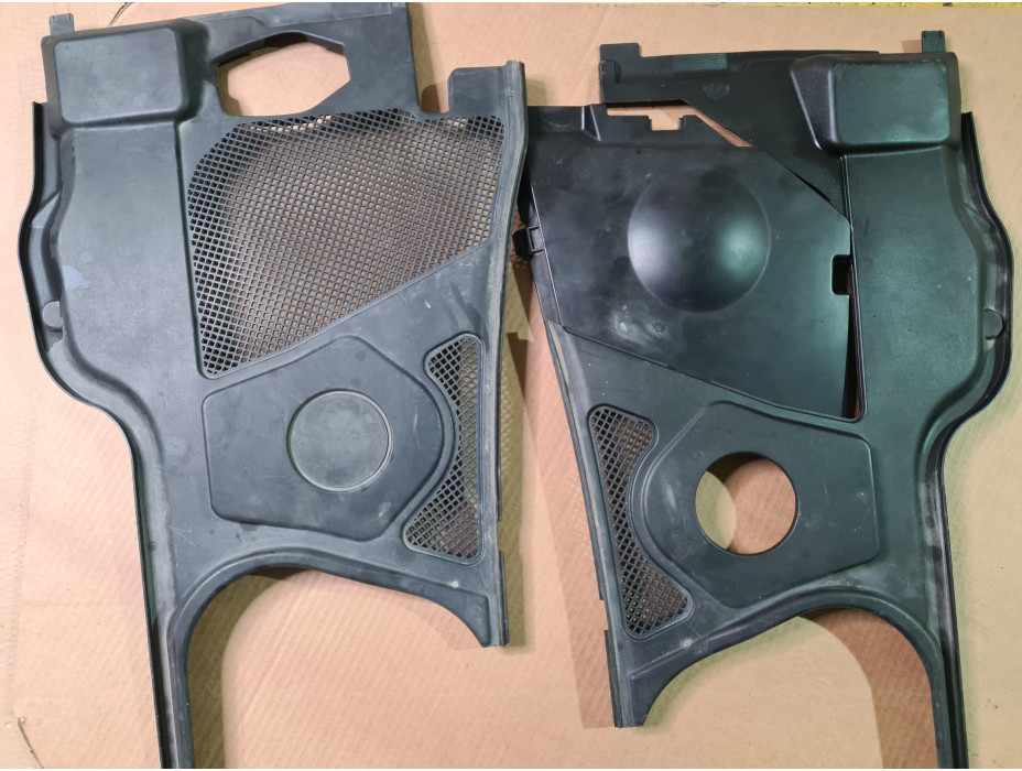 Кори около въздушен филтър за Audi A8 D3 4.0TDI Кори около въздушен филтър за Audi A8 D3 4.0TDI