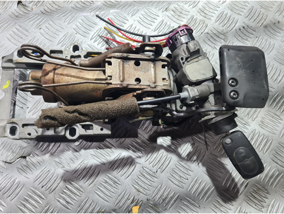 Кормилен прът за VW Passat B5 2.5 TDI