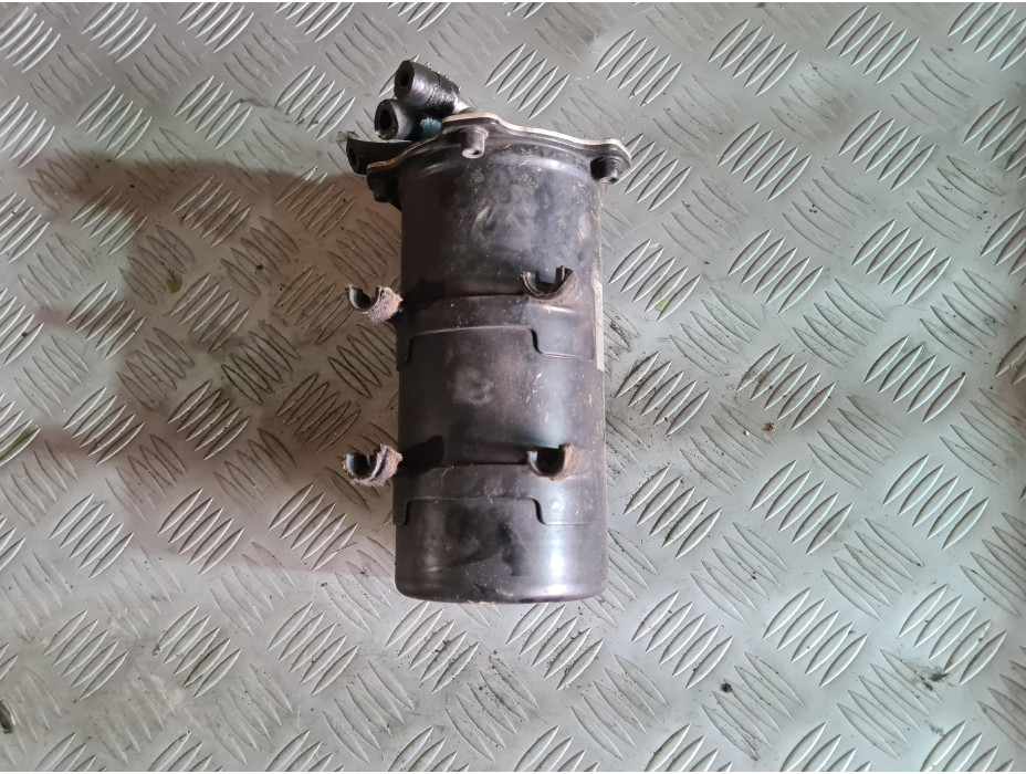 Корпус горивен филтър за Audi A3 8P 2.0TDI Hatchback