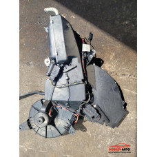 Корпус парно (с моторче) за Mercedes Viano W639