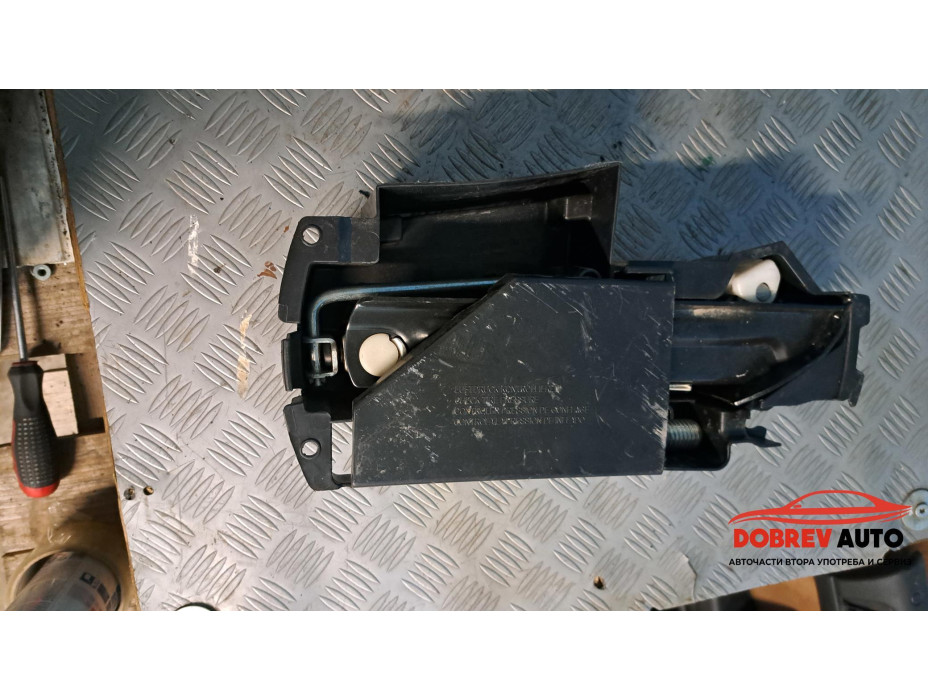 Крик Mercedes ML 320 W164 Крик Mercedes ML 320 W164