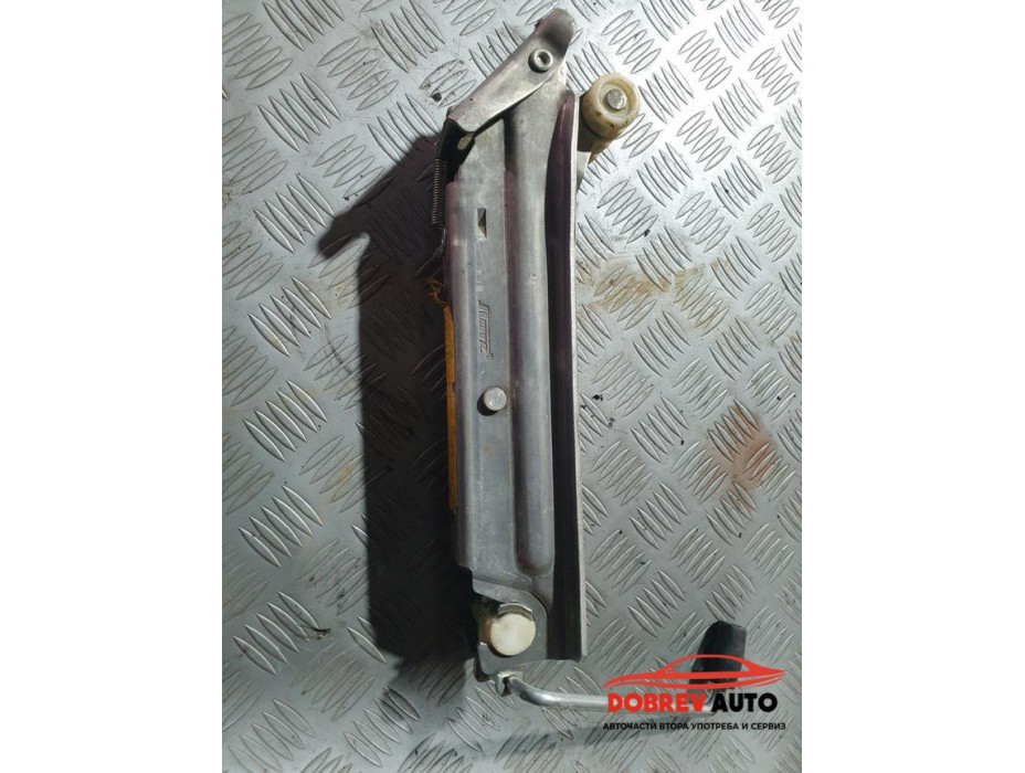 Крик за Audi A8 D3 4.2 TDI