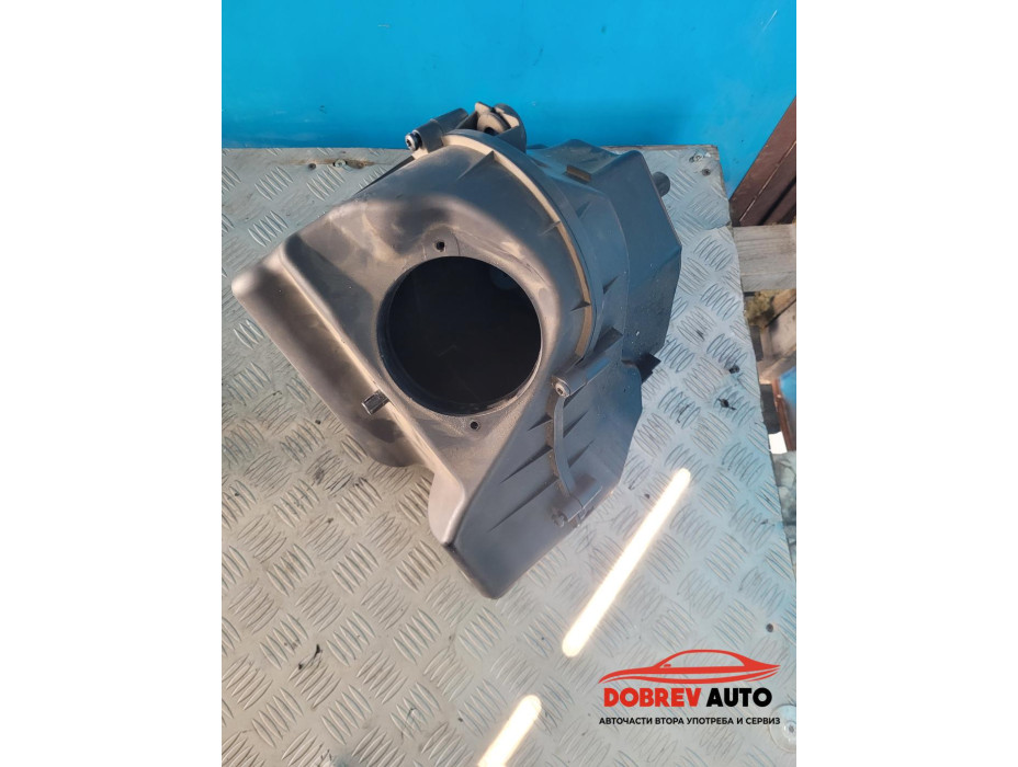 Кутия въздушен филтър за Audi A8 D4