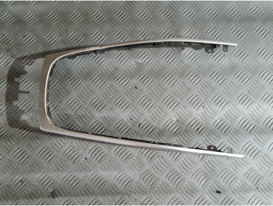 Лайсна за централна конзола за Audi A5 8T Лайсна за централна конзола за Audi A5 8T