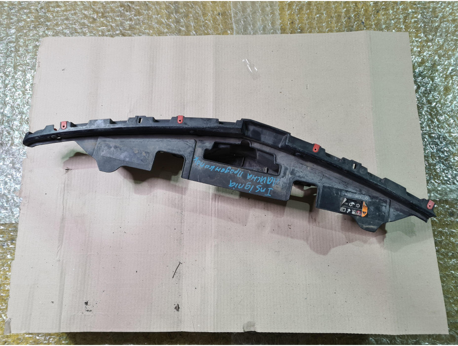 Лайсна под преден капак за Опел Инсигния А / Opel Insignia A