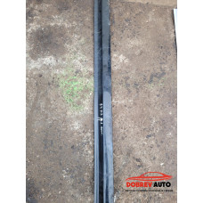 Лайсна предна лява (долна) за Audi A8 D3