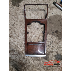 Лайсна централна конзола за Audi A8 D3 4.0 TDI Лайсна централна конзола за Audi A8 D3 4.0 TDI