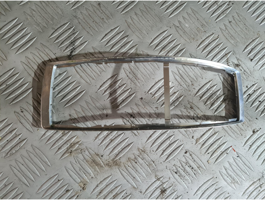 Лайсни за скоростен лост за Audi A6 C6 2.7 TDI Quattro Лайсни за скоростен лост за Audi A6 C6 2.7 TDI Quattro