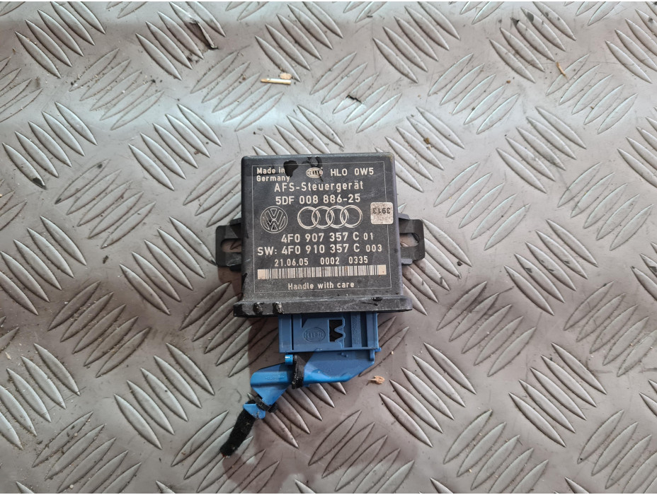 Лайт модул за Audi A6 C6 3.2 FSI Quattro Лайт модул за Audi A6 C6 3.2 FSI Quattro