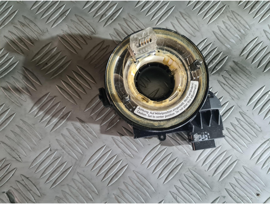 Лентов кабел за VW Golf 5 1.6 FSI