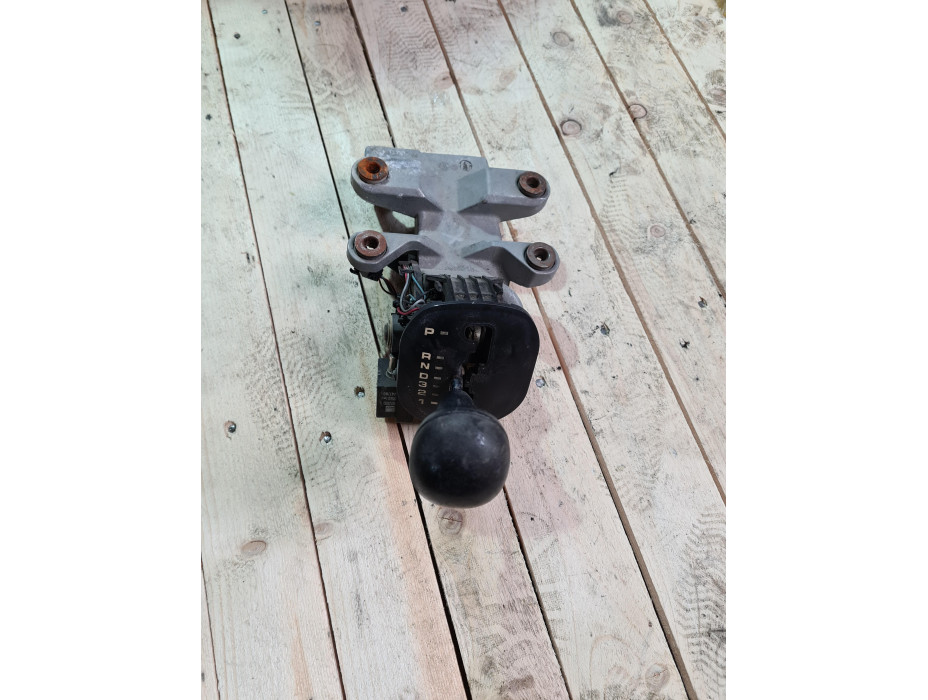 Лост за автоматични скорости за Мерцедес Вито 638 / Mercedes Vito W638