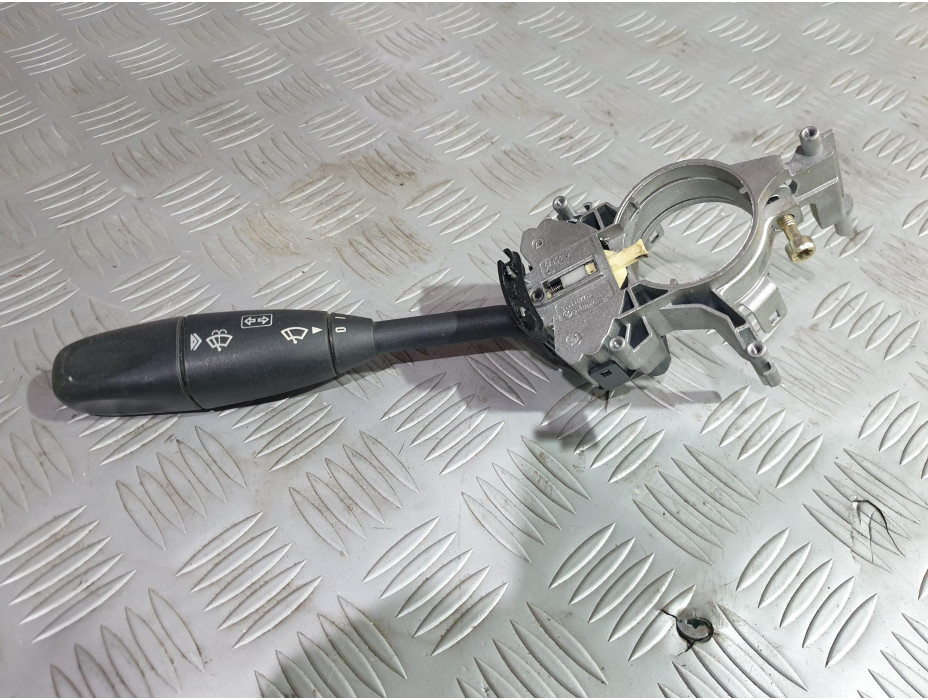 Лост за мигачи за Мерцедес Е 320 комби / Mercedes E 320 W211