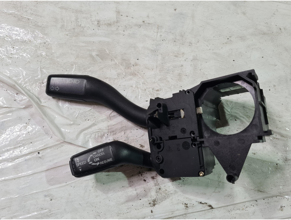 Лост за управляние на мигачи + автопилот за Ауди А8 Д3 / Audi A8 D3 4.2 i 335 к.с. Лост за управляние на мигачи + автопилот за Ауди А8 Д3 / Audi A8 D3 4.2 i 335 к.с.