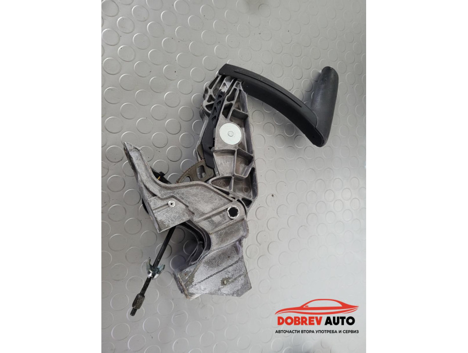 Лост ръчна спирачка за Audi A3 8P 2.0 TDI (Facelift) S-Line Лост ръчна спирачка за Audi A3 8P 2.0 TDI (Facelift) S-Line