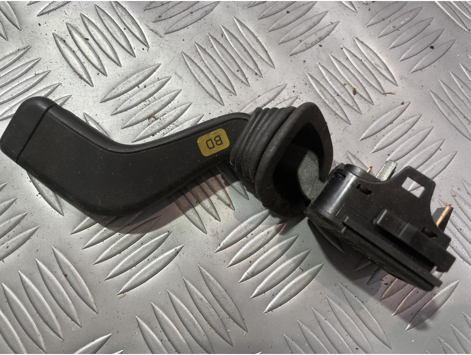 Лостче за мигачи за Opel Astra G Лостче за мигачи за Opel Astra G